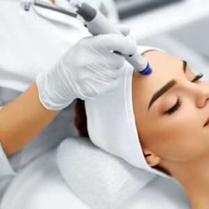 skin-cleaning-at-the-clinic-in-riyadh-39