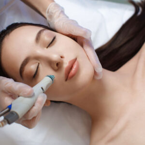 hydrafacial-in-dubai9Z29Z6G