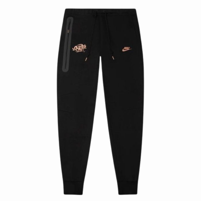syna-world-x-nike-central-cee-fleece-black-sweatpants